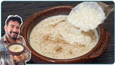 Mingau de tapioca com coco servido em tigela