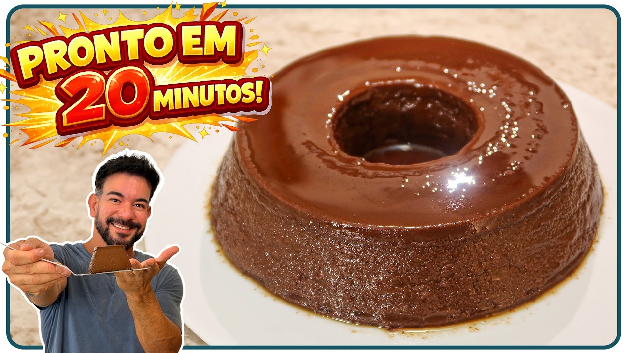 Pudim tradicional de chocolate em forma