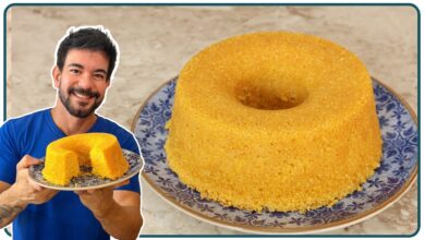 Fatias de bolo de milho sem trigo e sem leite